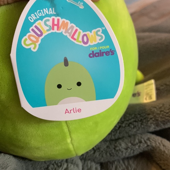 Arlie Squishmallow - Picture 3 of 4